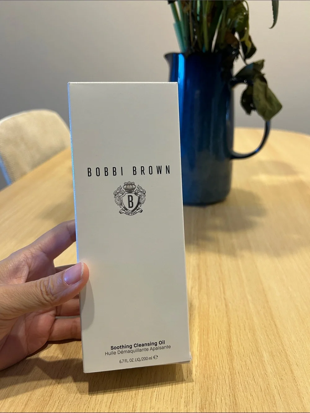 Bobbi Brown Soothing Cleansing Oil — Clear with Black Pump